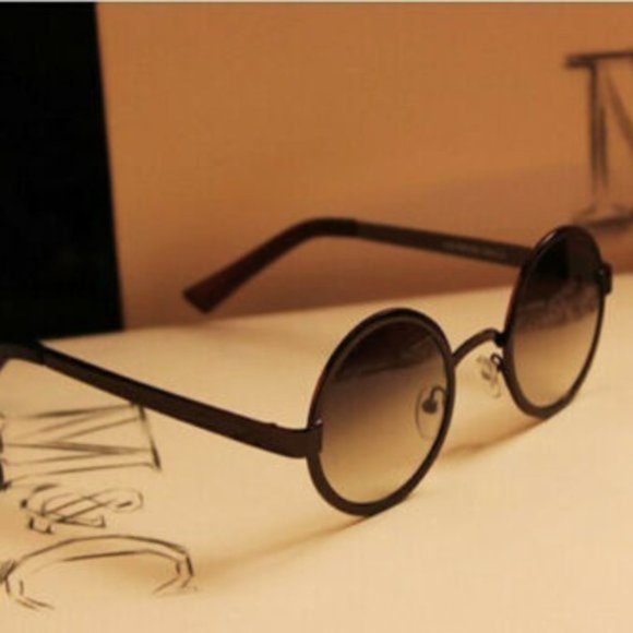 Sunglasses ~ Large John Lennon Style ~ Round ~ Gray Lens - Picture 1 of 5